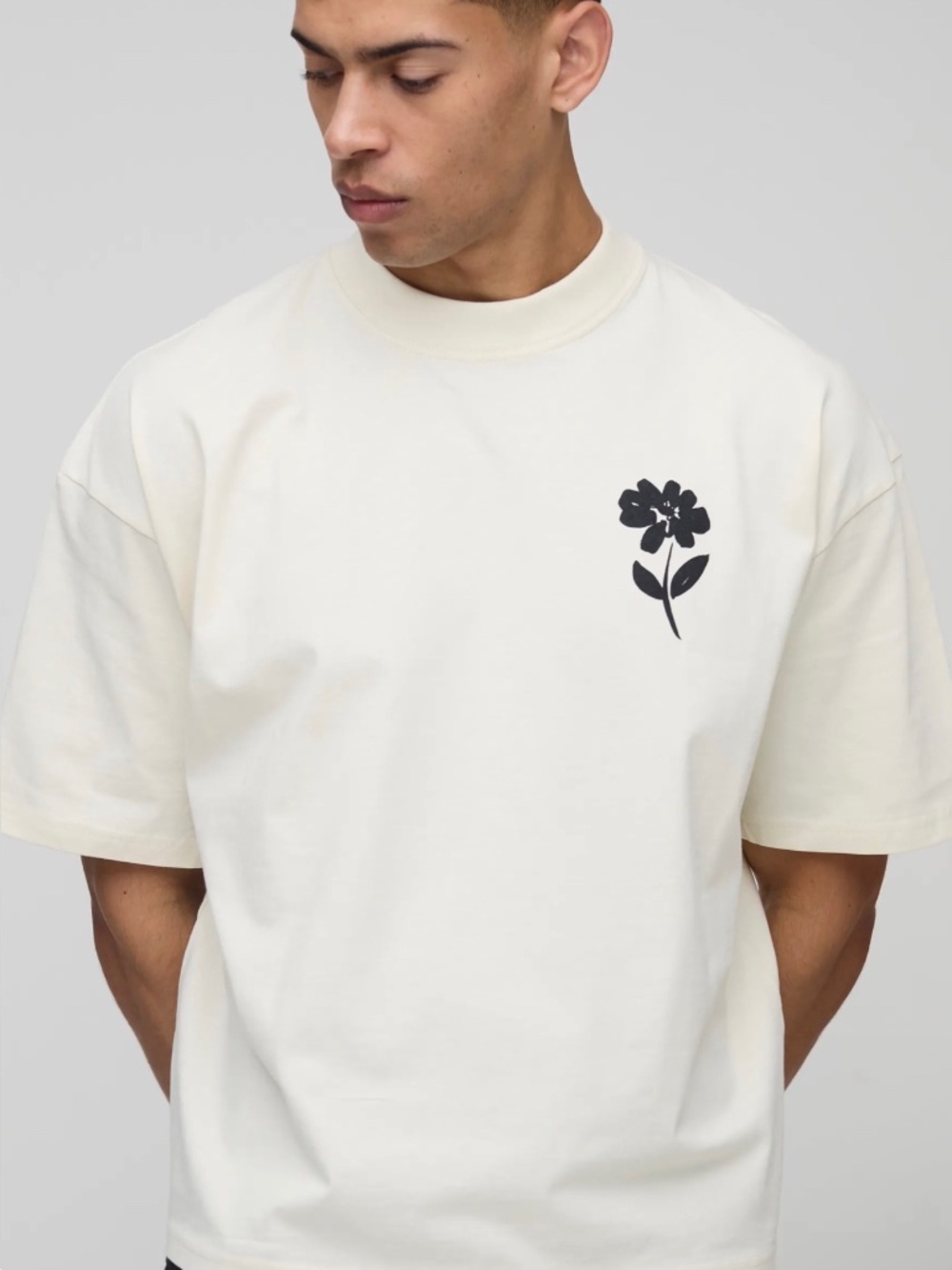 BoohooMAN Men's Black and White T-shirt